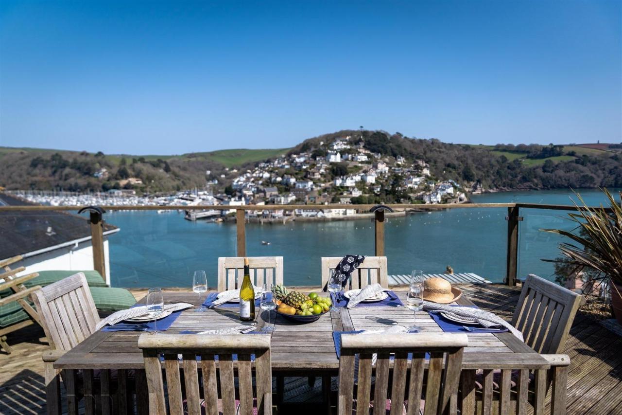 Uphigh - Elevated Family Home With Stunning River Views Dartmouth Dış mekan fotoğraf