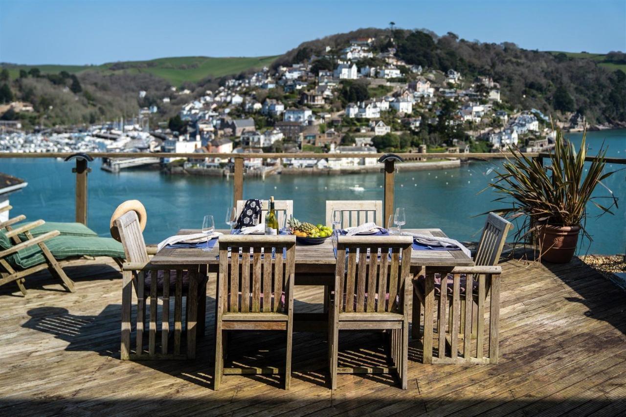 Uphigh - Elevated Family Home With Stunning River Views Dartmouth Dış mekan fotoğraf
