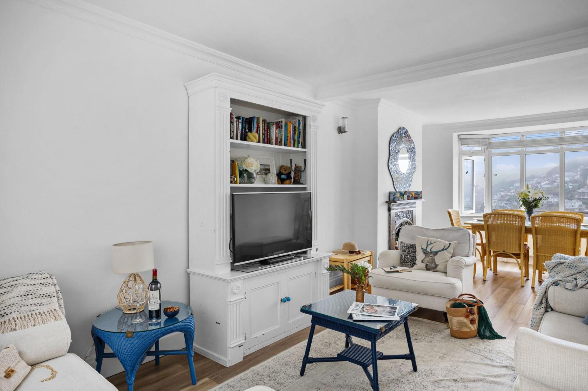 Uphigh - Elevated Family Home With Stunning River Views Dartmouth Dış mekan fotoğraf